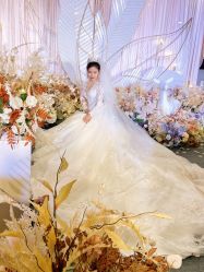 -欣薇婚纱(新源乐汇城店)