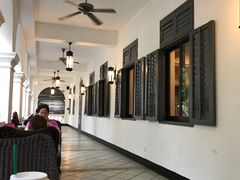 -星巴克臻选(广州沙面店)