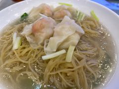 上汤鲜虾云吞-太子园林酒家