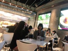 大堂-野萃山·潮汕厚果汁(十亩地店)