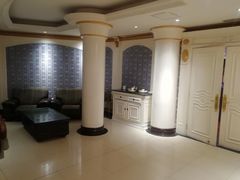 -皇冠明珠鱼翅楼(水上公园店)