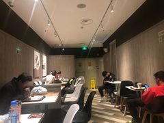 -肯德基(中纬店)