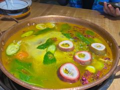 -洱火云南酸菜牛肉火锅(石景山当代商城店)