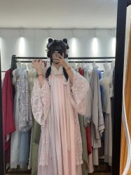 -汉仪华裳汉服馆(打浦桥店)