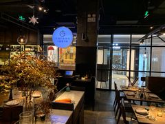 大堂-Carbon莫卡哆·意大利复古集市餐厅(杭州大厦店)