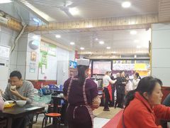 大堂-郑家包子牛肉拉面(尚勤路店)