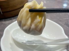 -莱莱小笼·乔艾