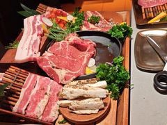 -轻烧烤肉(光谷步行街店)