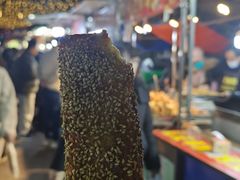 -南湖公园地摊集市