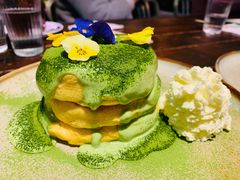 抹茶鲜花松饼-MIKAKU(万达广场上海宝山店)