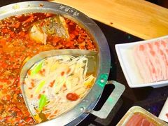 -谭公鱼头·鲜鱼火锅·小龙虾·江湖菜(秀沿路店)