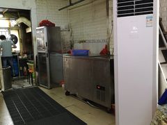 -乌文新澄海卤鹅店