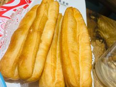 蘸汤小油条-叶派龙虾•招牌香辣蟹·海鲜(中海国际店)