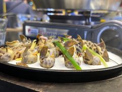 -蚝美人·生蚝海鲜烧烤(茶花园店)