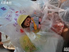 大包小包扛回家-一品方糕专卖店