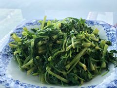 -七的湖·晚芳亭·阳澄湖农家菜·大闸蟹(莲花岛店)