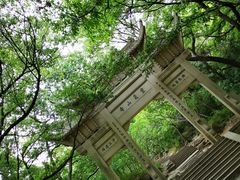 -灵岩山风景区