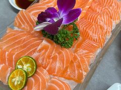 三文鱼生-官塘原味鱼生·潮菜大排档(潮州总店)