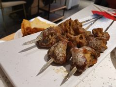 -三人行骨头王火锅(长寿店)