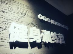-百盛(莘庄店)