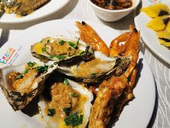 -领鲜活海鲜榴莲自助火锅(东门店)