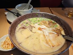 -Lia Cafe Bar Restaurant松山咖啡屋