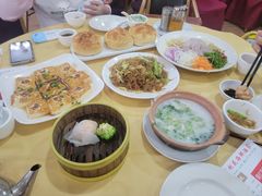 -吉莲利苑海鲜酒家(珠海拱北29年老字号店)