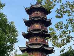 -龙华寺