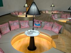 -涨巢·潮玩水疗局