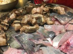 -肖肖酸萝卜鱼火锅(总店)