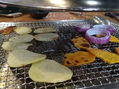 -肉甲韩国木炭烤肉(新壹街1店)