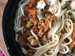 -十八家面馆(均瑶店)