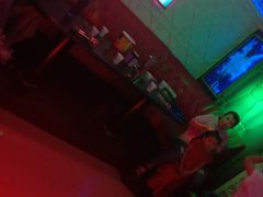 -依呀呀ktv烧烤小串(中山西路店)
