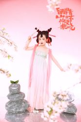 -芒果树国际儿童摄影(月亮河店)