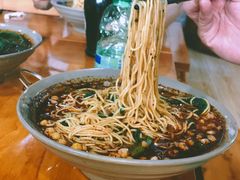 -丁丁猫重庆小面(徐州路店)