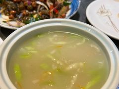 顺德拆鱼羹-六个大厨·秘制粤菜(广州塔店)
