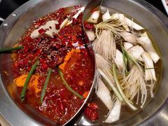 -沸炉重庆老火锅(军事博物馆店)