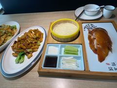 味莊招牌烤鸭-味莊·青岛菜(云霄路店)