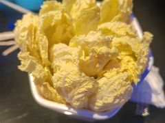 -唯爱KTV聚会餐厅(仙林东城汇店)