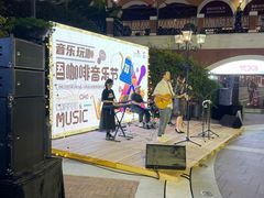 -佛罗伦萨小镇广佛名品奥特莱斯(疏港路店)