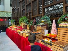 自助取餐区-朗丽兹餐厅