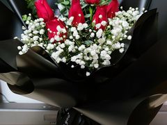 -亭亭鲜花店(中山北路店)