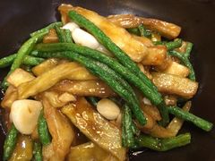 长豆角烧茄子-小土豆北方菜馆(方庄店)