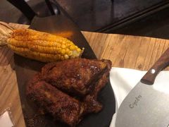美式烟熏烧烤猪肋排配烤玉米-Cyclus Craft Kitchen薩克思手工厨房