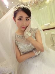 点击看大图 -艾米丽婚纱礼服