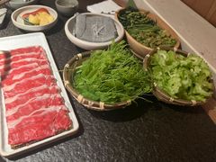 -三出山火锅(南京万象天地店)