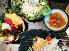 -湊湊火锅·茶憩(新中关购物中心店)