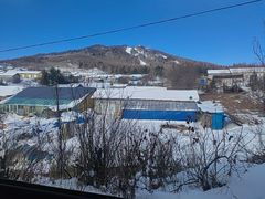 -果松木炭酸菜铜火锅·外婆参鸡汤