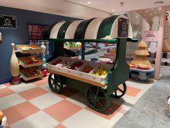 -奈尔宝·儿童乐园·亲子餐厅(华采天地店)