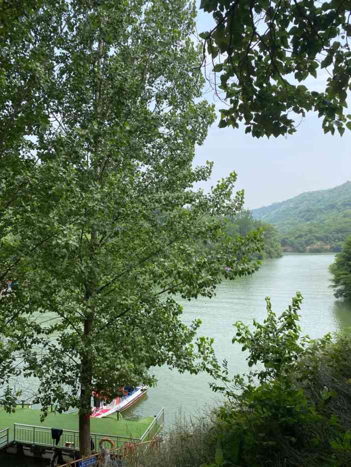 西安鲸鱼沟竹海风景区